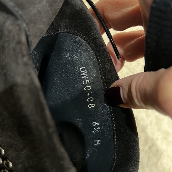 STUART WEITZMAN foldover boots. Size 6 1/2 - Picture 13 of 16